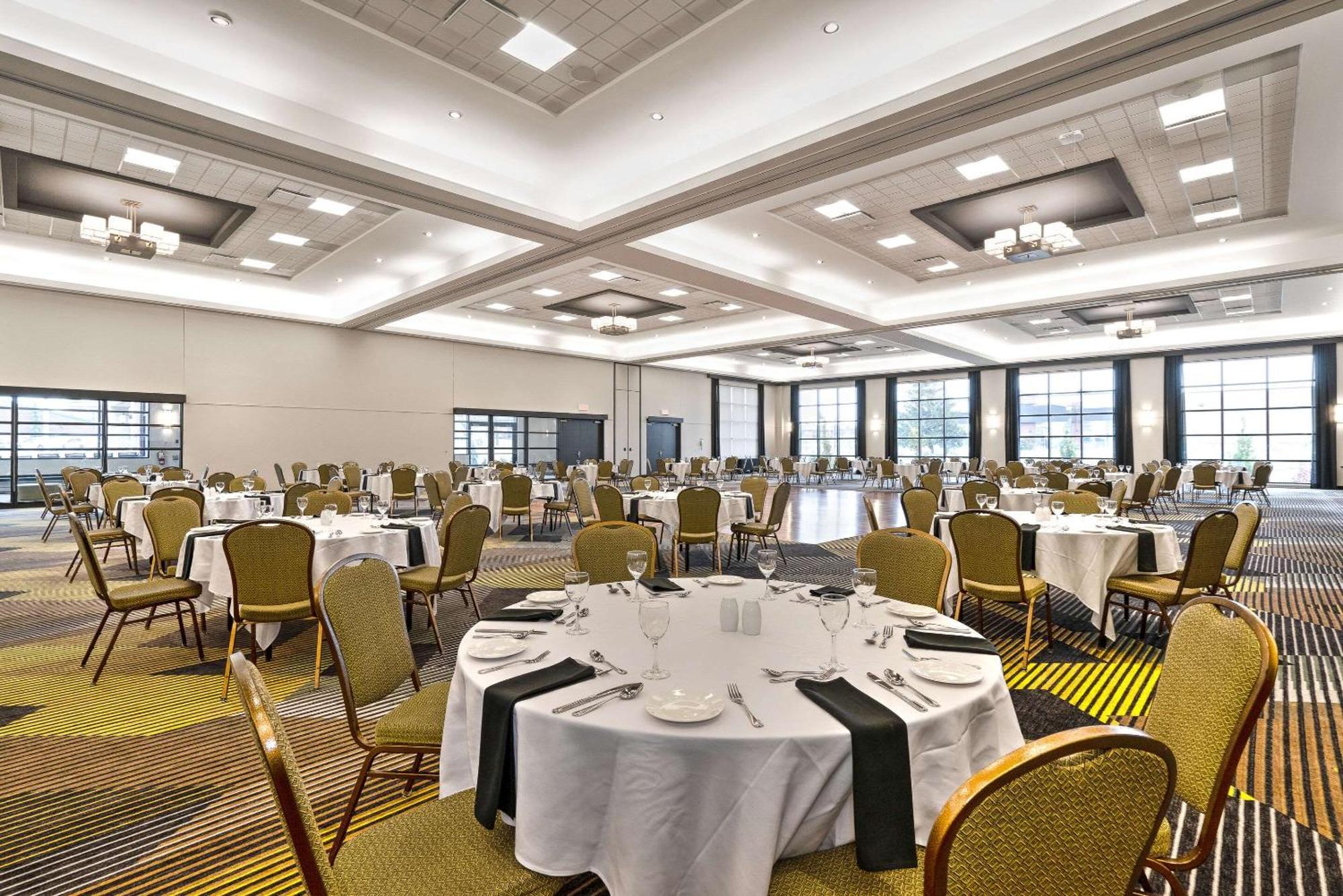 Hotel Le Victorin, An Ascend Hotel Collection Member Victoriaville Kültér fotó
