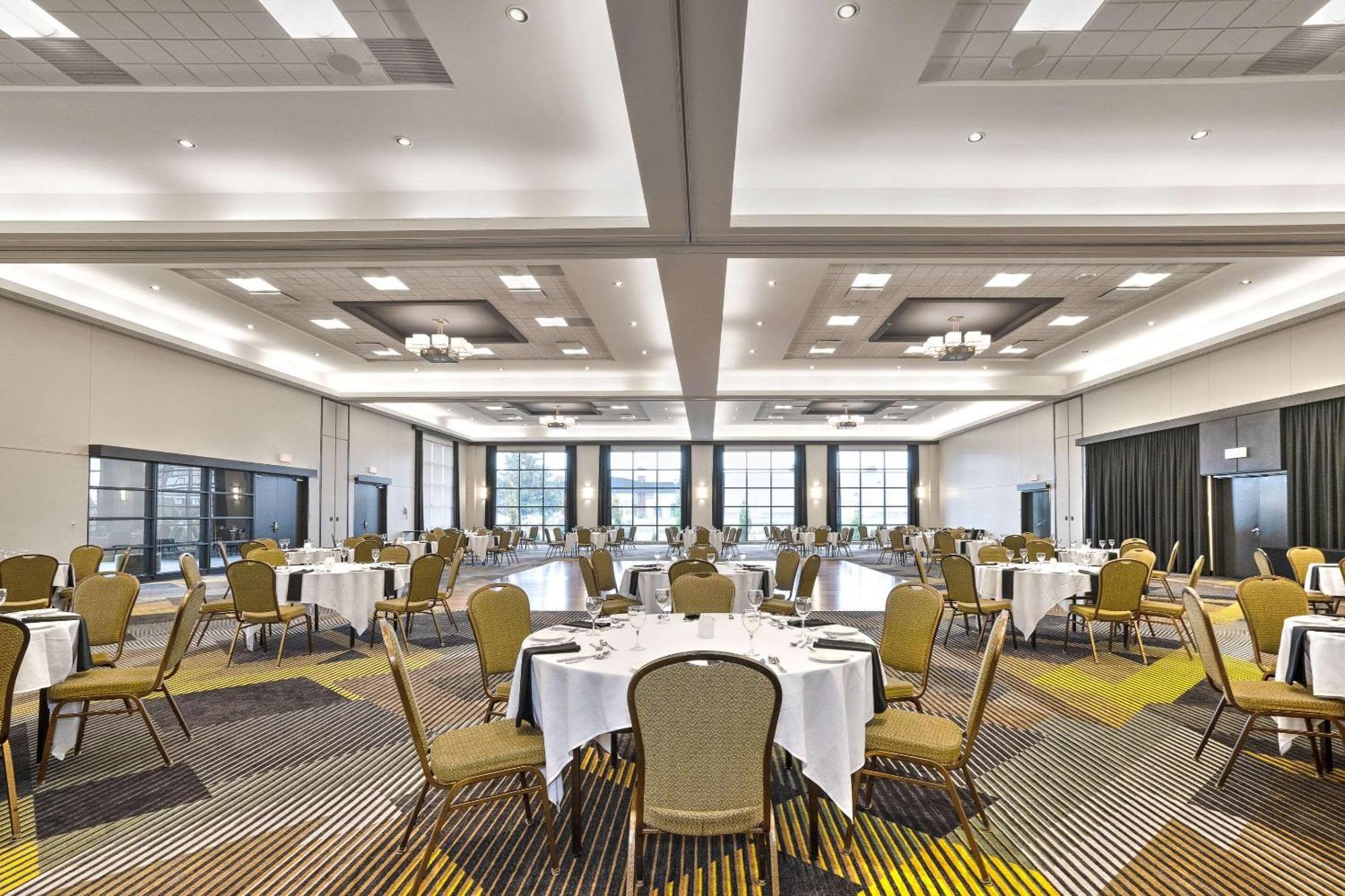 Hotel Le Victorin, An Ascend Hotel Collection Member Victoriaville Kültér fotó